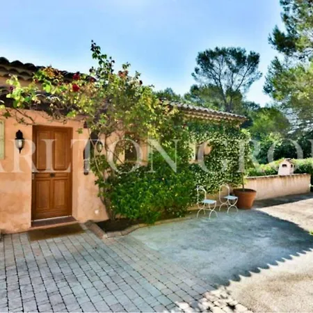 Pokade Climatisée De 235 M2 Piscine Sans Vis à Vis Grand Jardin Totalement Clos * Vallauris