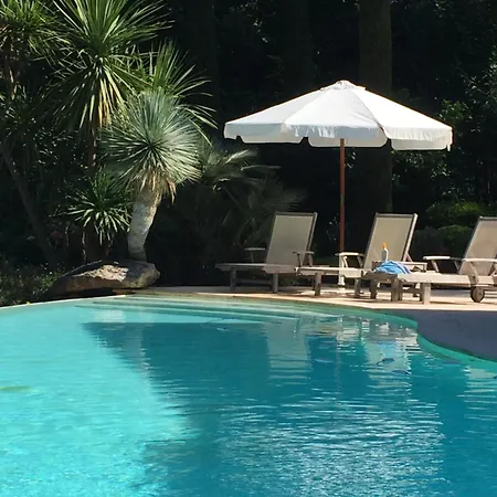 Pokade Climatisée De 235 M2 Piscine Sans Vis à Vis Grand Jardin Totalement Clos
